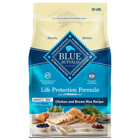 Blue Buffalo Life Protection Adult Small Bite – Chicken, 30 lb